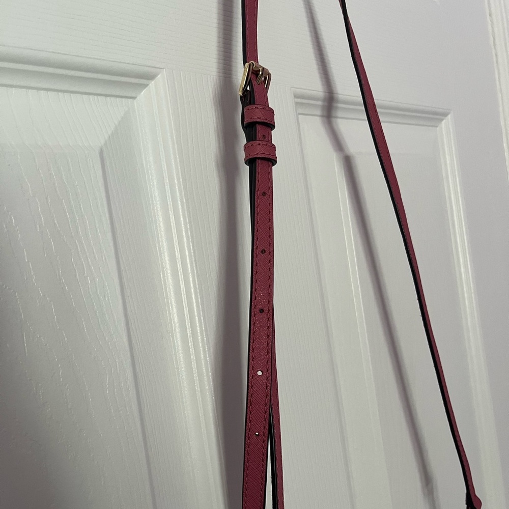 Michael Kors Crossbody Bag - Picture 4 of 15